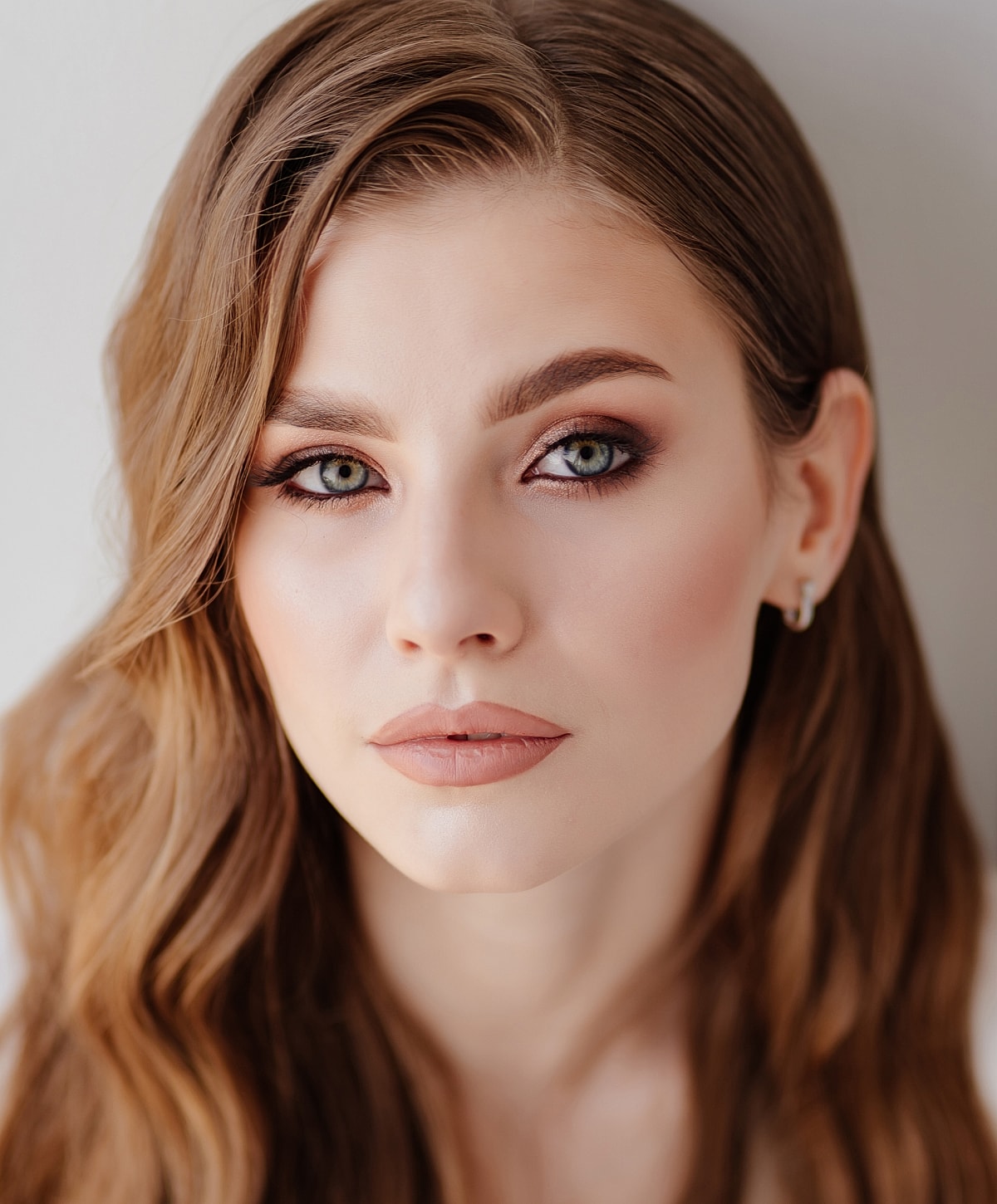 Close-up of a woman with beautiful features.