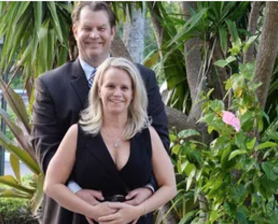 Vero Beach Plastic Surgeon Dr. Alan Durkin with beautiful woman