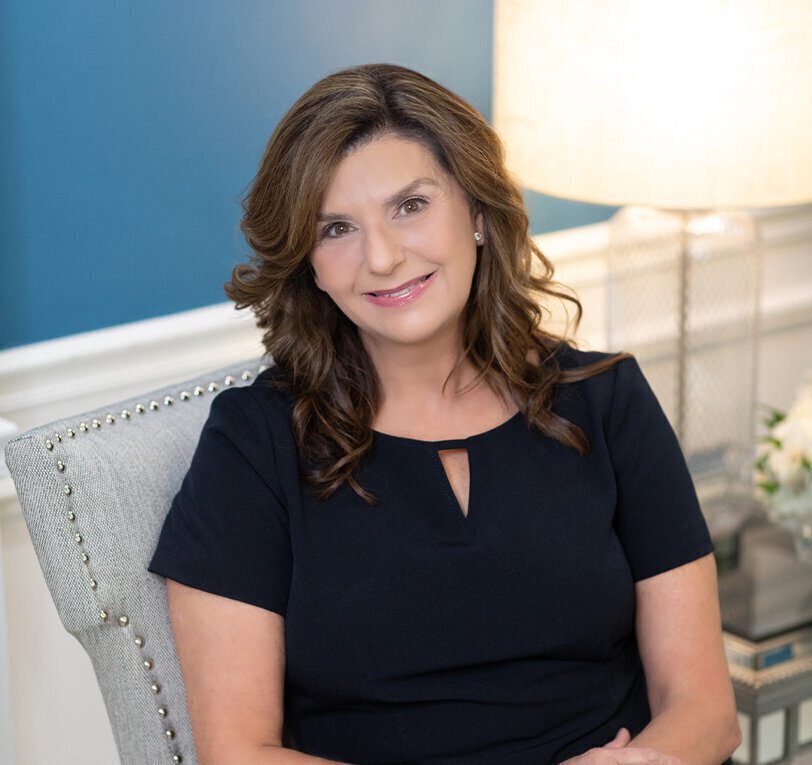 Vero Beach Plastic Surgery Patient Care Coordinator Rosana Mumford
